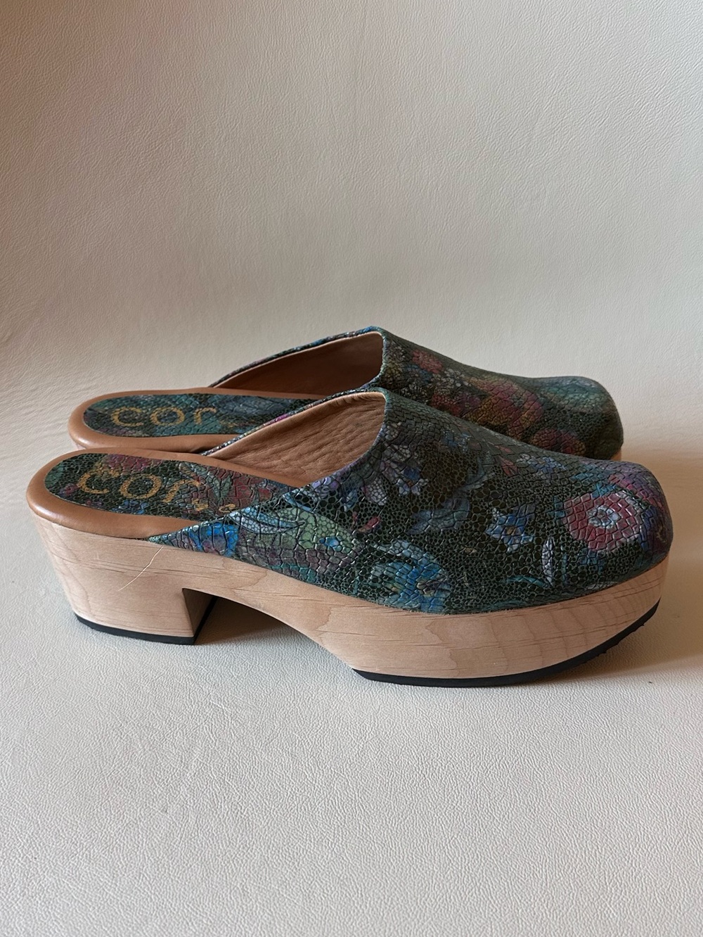 Johnny Was Calleen Cordero Caprina Leather Blue Floral Mule Clogs Size 9 - Picture 2 of 5